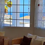 Gemuetliches In Mit Grossem Garten Und Meerblick By Interhome 別荘 タラハレホ