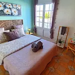 Gemuetliches In Mit Grossem Garten Und Meerblick By Interhome * タラハレホ