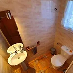 Gemuetliches In Mit Grossem Garten Und Meerblick By Interhome * タラハレホ